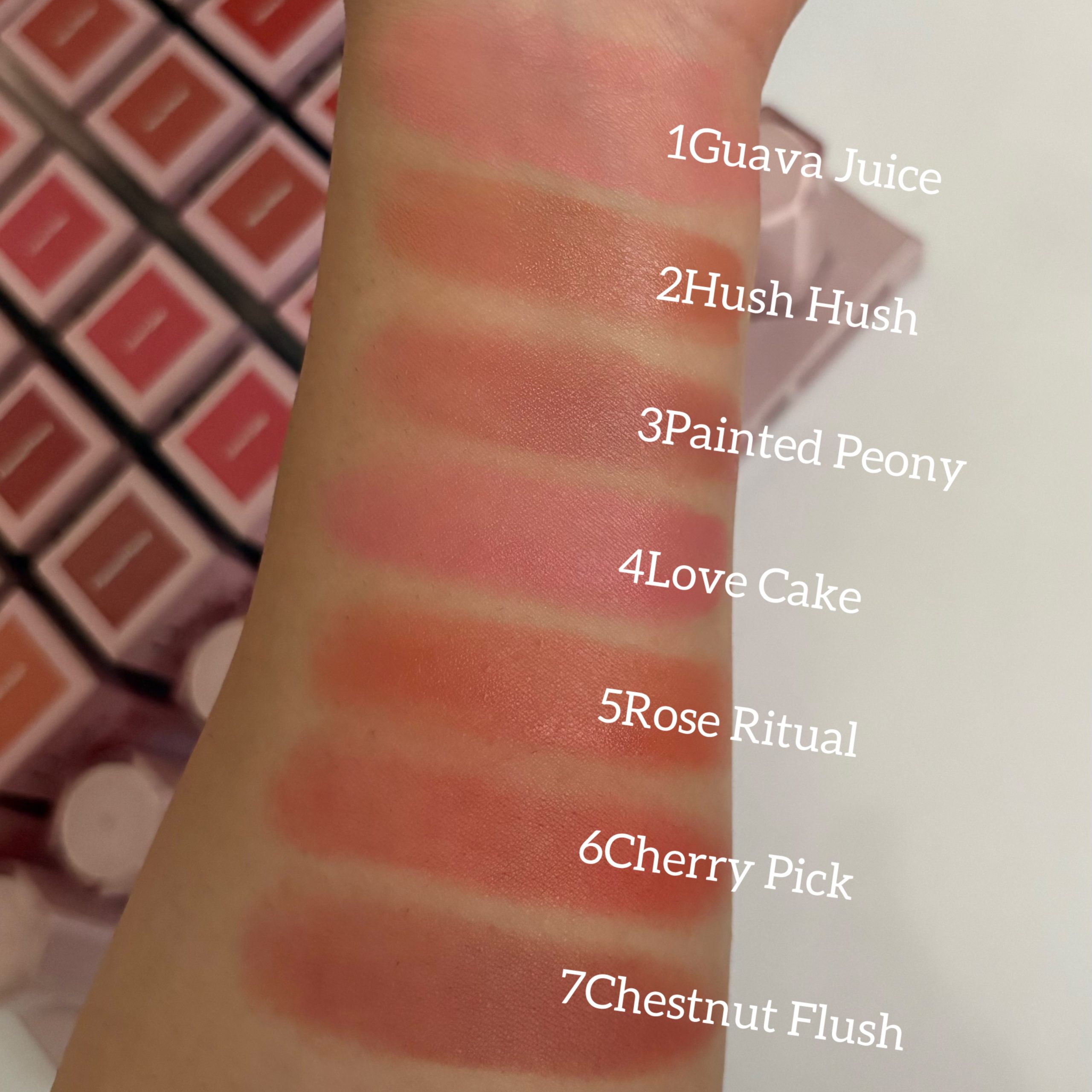 رژگونه کره‌ای طرح شیگلم (Shelglam)